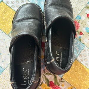 b.o.c. Womens Black Shoes Never Worn.